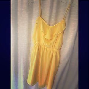 Yellow Francesca’s summer dress medium